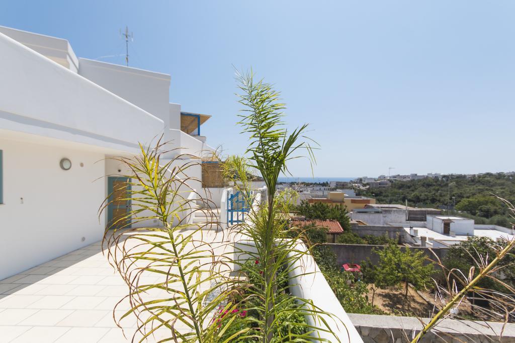 Gyaaim Villa Castro  Bagian luar foto
